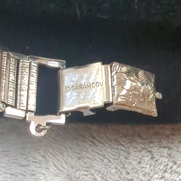 Vtg SARAH COVENTRY Party Pastels Bracelet, Silvertone, Multi Color Stones - Picture 2 of 7